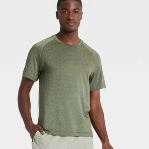 All in Motion men’s short sleeve T